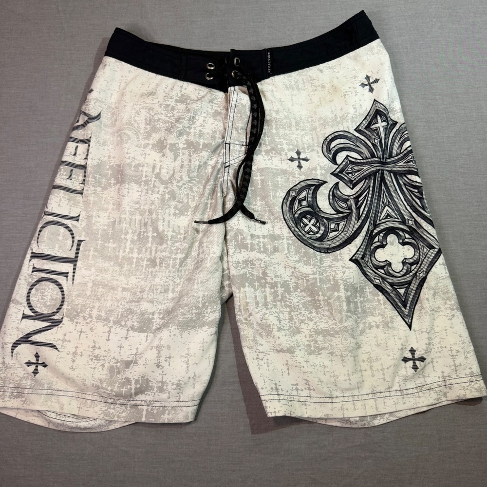 Affliction Board Shorts Mens 33 White Grey Gothic Cross Swim Trunks 01BS417B